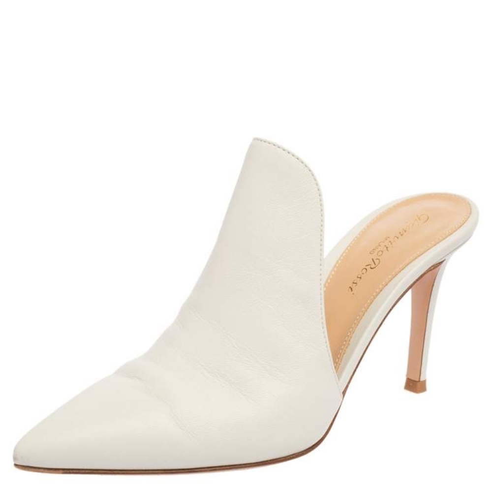 Gianvito Rossi Cream Pointed-Toe Mules – Size EU 38 (US 7.5–8)